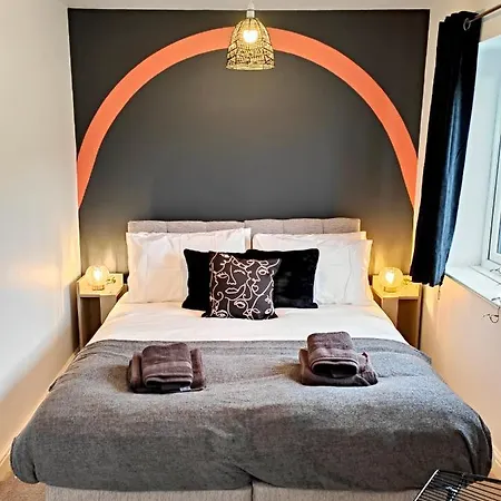 Carvetii - Phoenix House - Near Hospital, Max 8 Ppl Apartamento Carlisle (Cumbria)