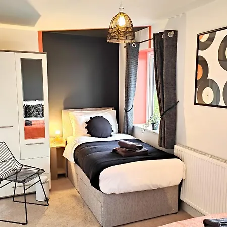 Carvetii - Phoenix House - Near Hospital, Max 8 Ppl Carlisle (Cumbria)