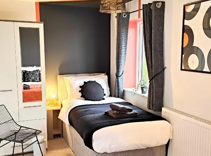 Carvetii - Phoenix House - Near Hospital, Max 8 Ppl Carlisle (Cumbria)