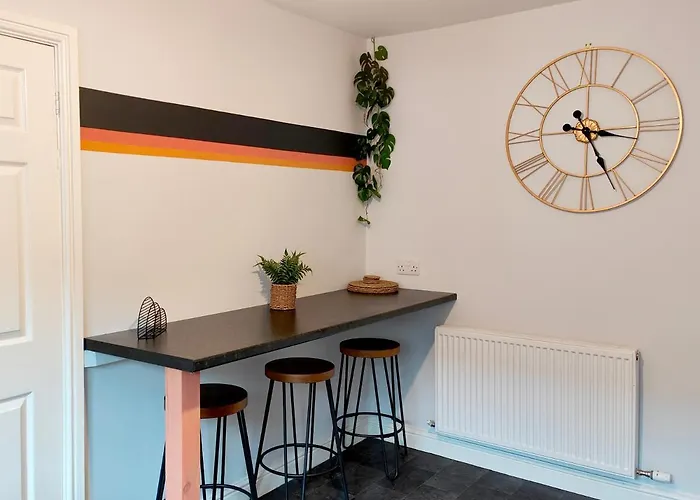 Appartement Carvetii - Phoenix House - Near Hospital, Max 8 Ppl Carlisle (Cumbria)